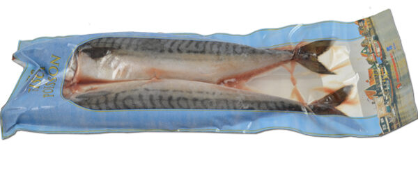FISH Mackerel raw whole 600g +